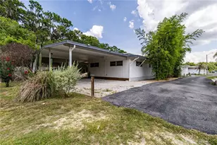 1136 Rue De Dore, Tavares, FL 32778 - Photo 3