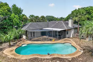 2085 Sussex Dr, Mount Dora, FL 32757 - Photo 45