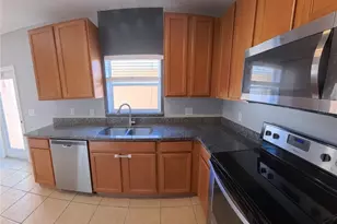13349 Harbor Shore Ln, Winter Garden, FL 34787 - Photo 7