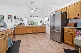 3851 Manor Oaks Ct, Leesburg, FL 34748 - Photo 7