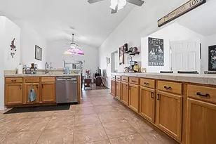 3851 Manor Oaks Ct, Leesburg, FL 34748 - Photo 5