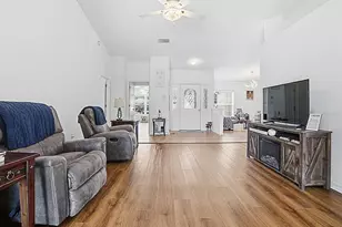 3851 Manor Oaks Ct, Leesburg, FL 34748 - Photo 11