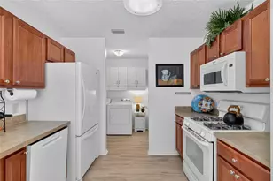 2368 Branchville Terrace, The Villages, FL 32162 - Photo 25