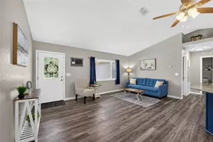 13685 SE 90th Ct, Summerfield, FL 34491 - Photo 5