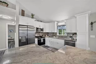 13685 SE 90th Ct, Summerfield, FL 34491 - Photo 15