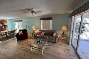 616 Enconto St, Lady Lake, FL 32159 - Photo 5
