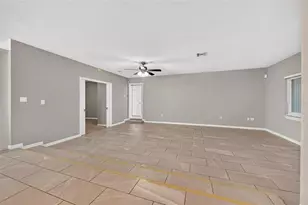 610 W Maud St, Tavares, FL 32778 - Photo 37