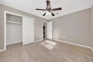 610 W Maud St, Tavares, FL 32778 - Photo 23