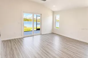 2440 Bowling Ter, Middleton, FL 34762 - Photo 5