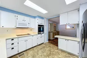 1925 Brookside Dr, Mount Dora, FL 32757 - Photo 13