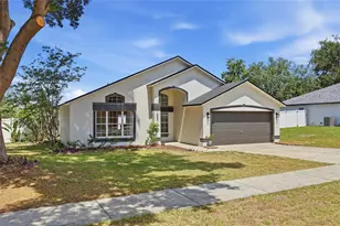 1040 Arbor Hill Cir, Minneola, FL 34715 - Photo 31