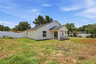1040 Arbor Hill Cir, Minneola, FL 34715 - Photo 29