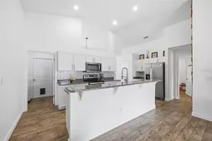 1040 Arbor Hill Cir, Minneola, FL 34715 - Photo 13