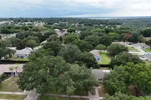 919 Arbor Hill Cir, Minneola, FL 34715 - Photo 37