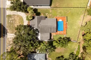 32749 Lake Eustis Dr, Tavares, FL 32778 - Photo 45