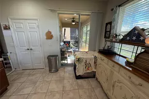 21846 Belgian Ct, Mount Dora, FL 32757 - Photo 11