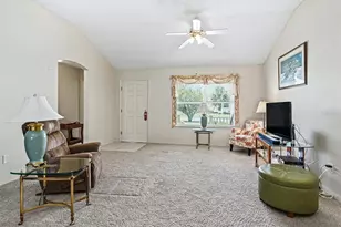 3025 Hobart Ct, The Villages, FL 32162 - Photo 11