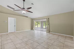 148 Country Lakes Cir, Groveland, FL 34736 - Photo 9