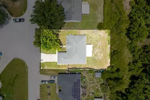 148 Country Lakes Cir, Groveland, FL 34736 - Photo 15