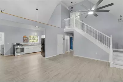 13691 S Hwy 25, Eastlake Weir, FL 32133 - Photo 11
