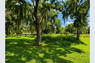 13691 S Hwy 25, Eastlake Weir, FL 32133 - Photo 3