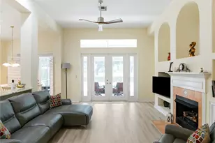 9513 Serra Ct, Howey in the Hills, FL 34737 - Photo 3