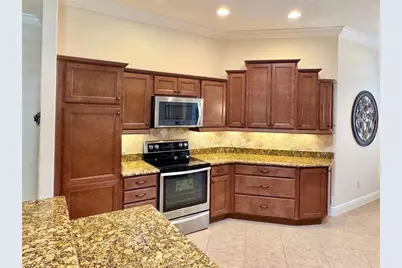 632 Coronaca Court, The Villages, FL 32163 - Photo 7