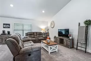 9312 SE 162nd Pl, Summerfield, FL 34491 - Photo 11