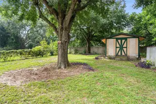 1015 W Montrose St, Clermont, FL 34711 - Photo 49