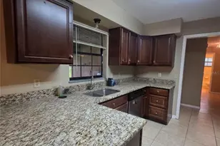 125 Oak Cir, Ocala, FL 34472 - Photo 7