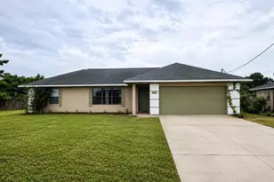 125 Oak Cir, Ocala, FL 34472 - Photo 1