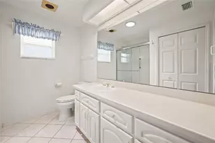 27202 Racquet Cir, Leesburg, FL 34748 - Photo 29