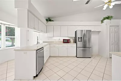 27202 Racquet Circle, Leesburg, FL 34748 - Photo 19