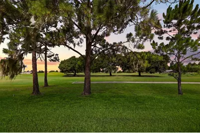29925 Cypress Pointe, Tavares, FL 32778 - Photo 3
