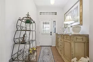 6342 Sanders Grove Cir, Okahumpka, FL 34762 - Photo 5