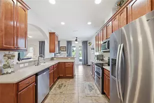6342 Sanders Grove Cir, Okahumpka, FL 34762 - Photo 15