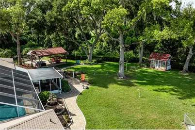 32834 Lakeshore Drive, Tavares, FL 32778 - Photo 25