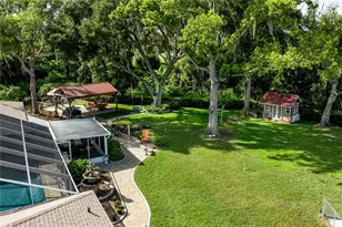 32834 Lakeshore Dr, Tavares, FL 32778 - Photo 25