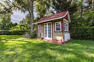 32834 Lakeshore Dr, Tavares, FL 32778 - Photo 31
