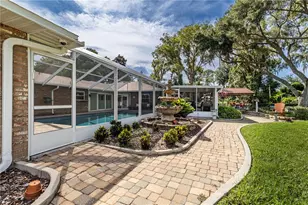 32834 Lakeshore Dr, Tavares, FL 32778 - Photo 23