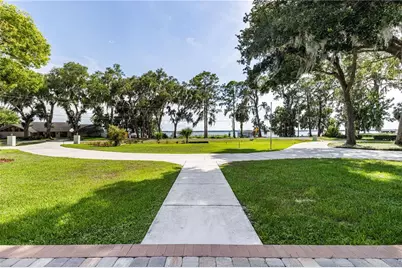 32834 Lakeshore Drive, Tavares, FL 32778 - Photo 15