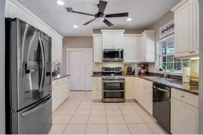 159 Red Maple Burl Circle, Debary, FL 32713 - Photo 11