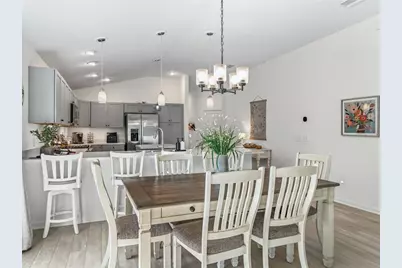 7536 Kuenher Court, The Villages, FL 34762 - Photo 17