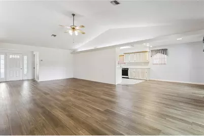 32 Gordon Court, Leesburg, FL 34788 - Photo 5