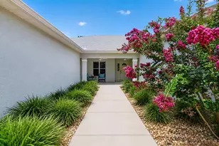 26821 Augusta Springs Cir, Leesburg, FL 34748 - Photo 3