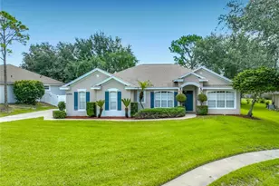 10512 Via Milano Ct, Clermont, FL 34711 - Photo 5
