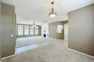 10512 Via Milano Ct, Clermont, FL 34711 - Photo 17