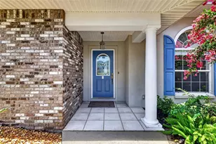 705 Hilltop Ct, Mount Dora, FL 32757 - Photo 5