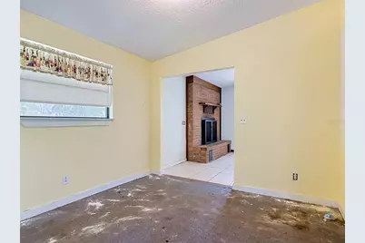 24930 Avenue C, Paisley, FL 32767 - Photo 15
