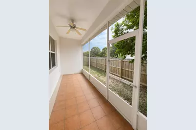 217 E 19th Avenue, Mount Dora, FL 32757 - Photo 5